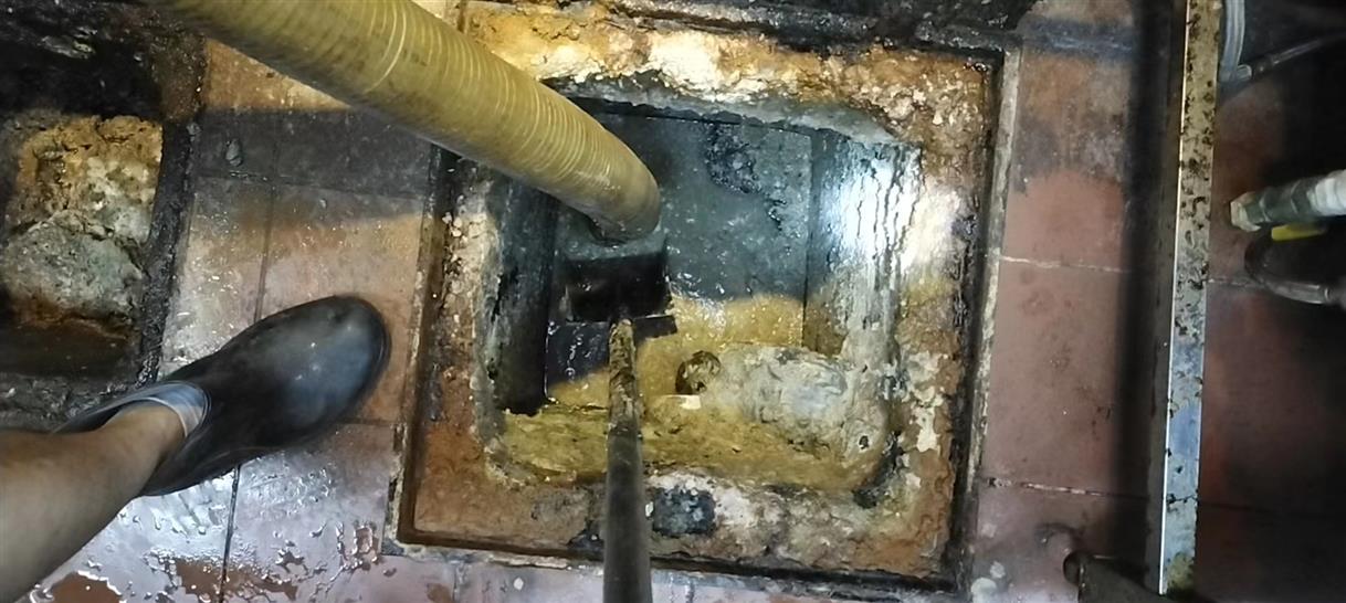 安仁化油池清理-污水池清掏