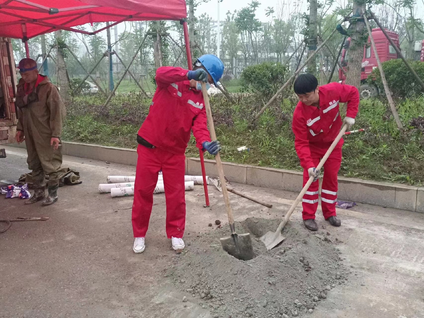 安仁管道疏通哪家好】及时进行市政管道清淤